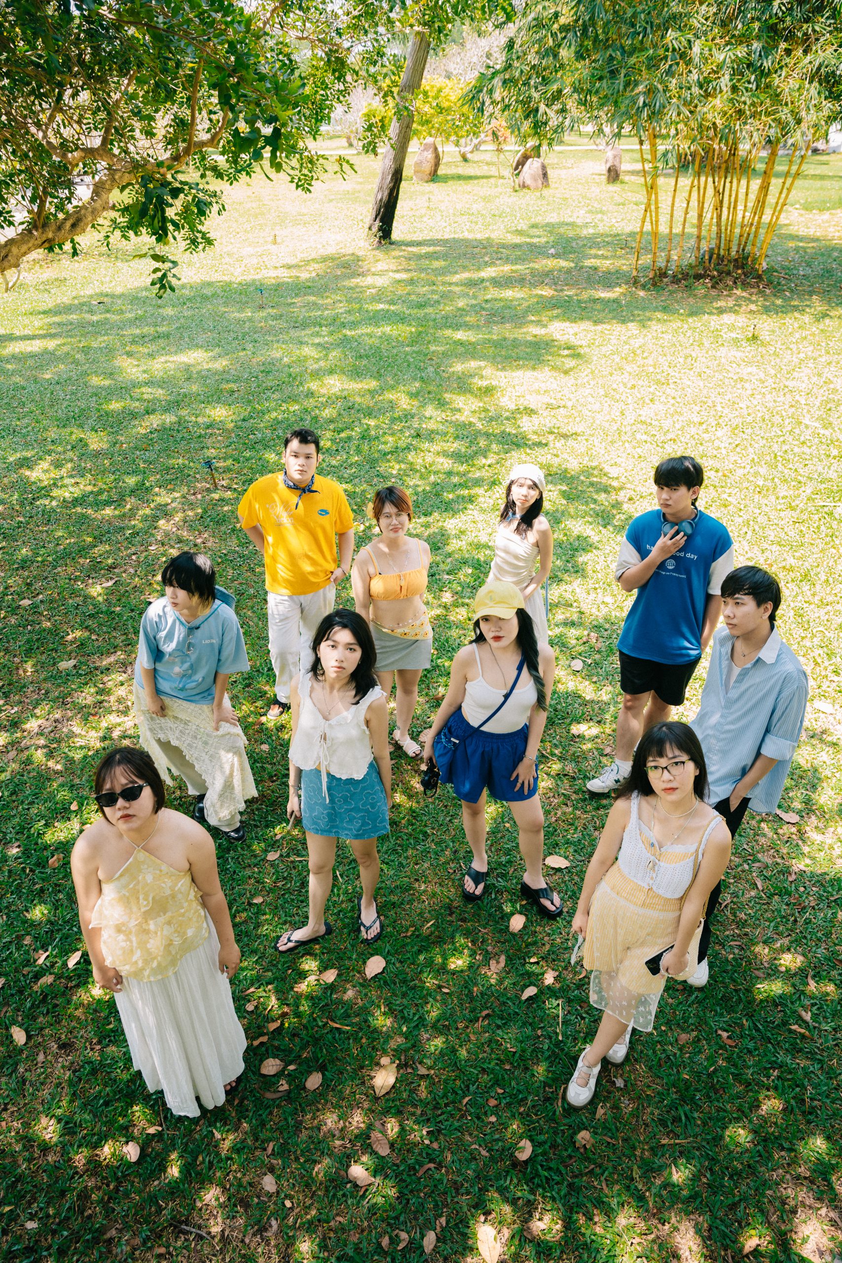 HUY09803